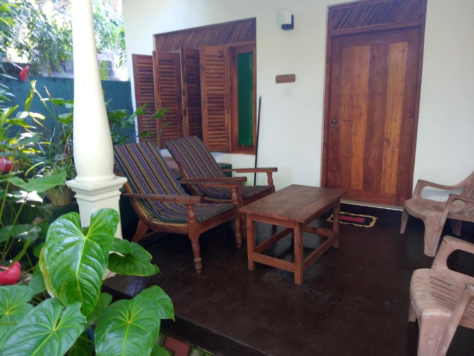 Sansala Guesthouse & Restaurant Тангалле Номер фото