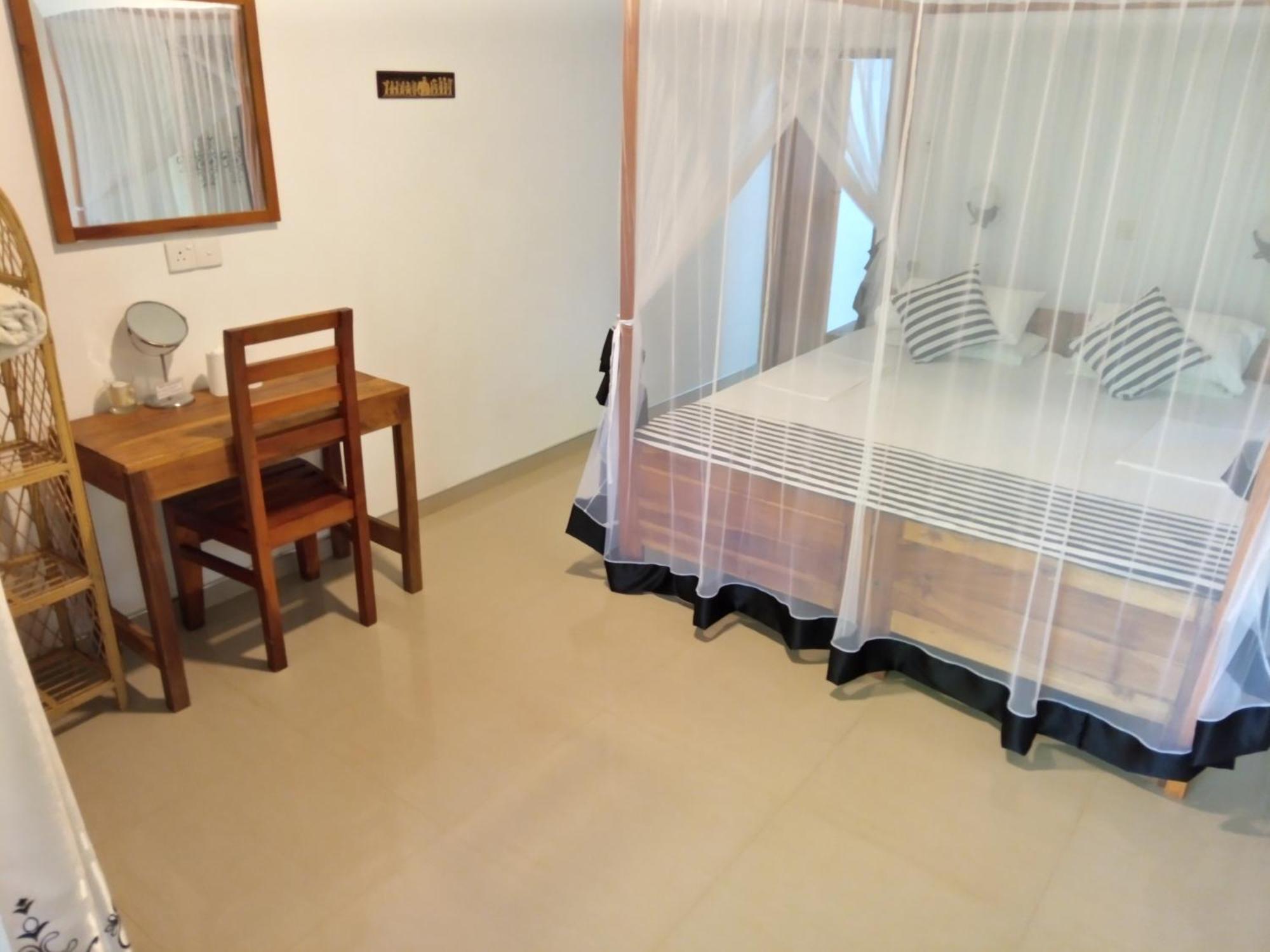 Sansala Guesthouse & Restaurant Тангалле Номер фото