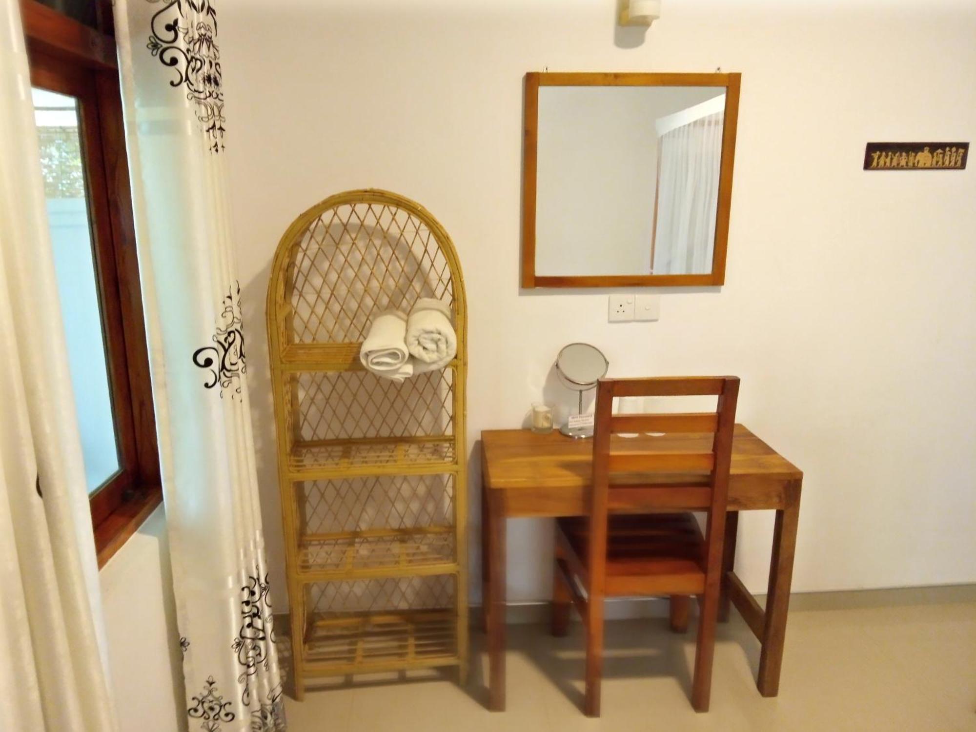 Sansala Guesthouse & Restaurant Тангалле Номер фото